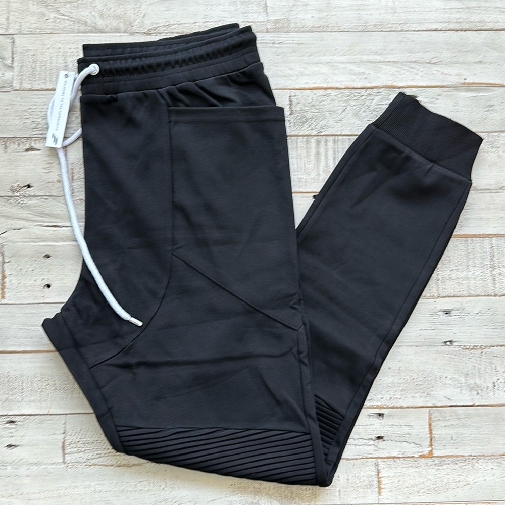 FITWEAR Men’s Biker Sweats/ joggers NWT